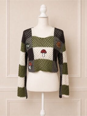 Thorn & Fable Mushroom Frog Snail Crochet Crop Sweater Large Cottagecore Granola